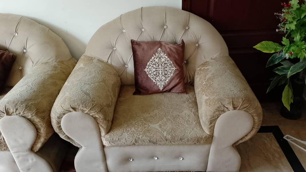 Five Seater Sofa Set | Royal Sofa Set | King Size Sofa | 5 Seater sofa 2