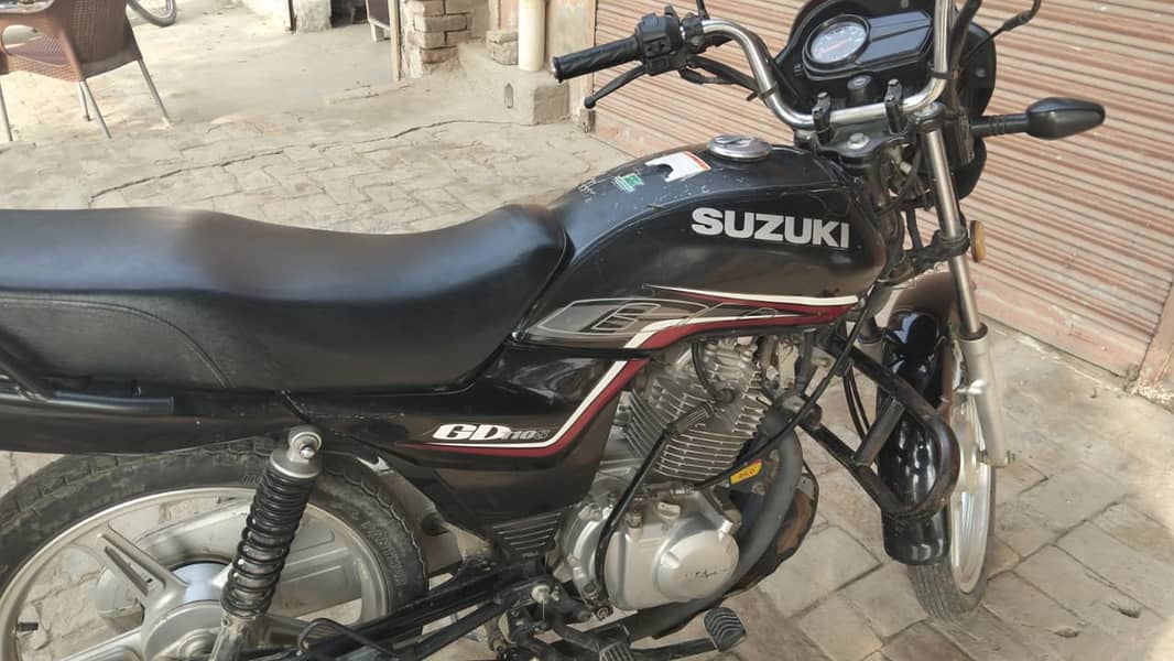 Suzuki GD 110 2021 Model 4