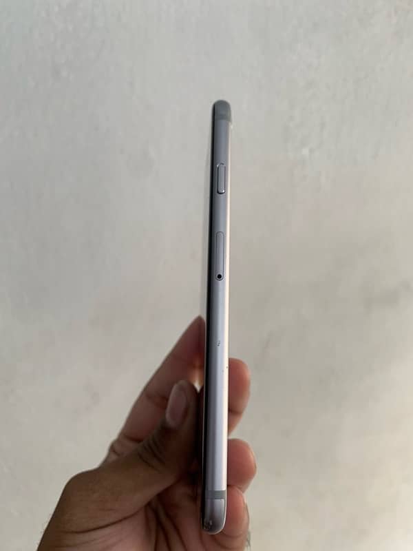 Iphone 6 16gb non pta but sim working no fault urgent sale 6