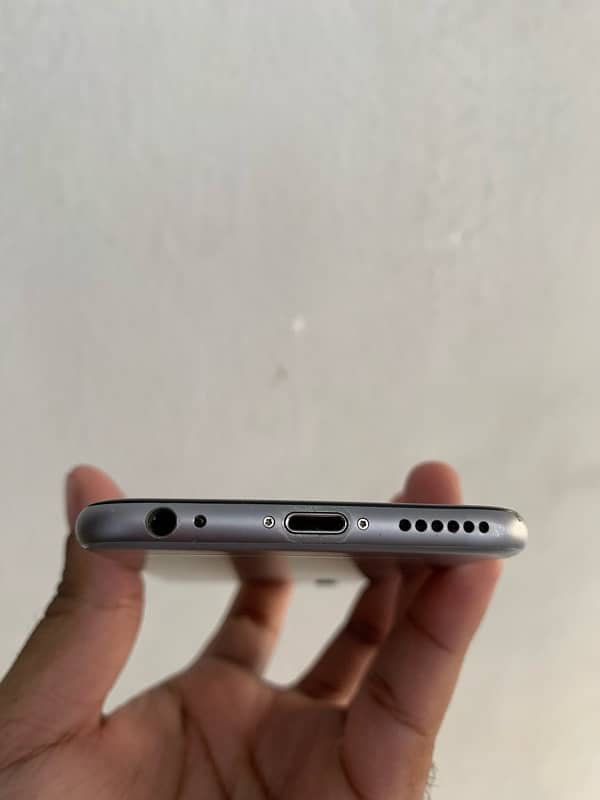 Iphone 6 16gb non pta but sim working no fault urgent sale 7