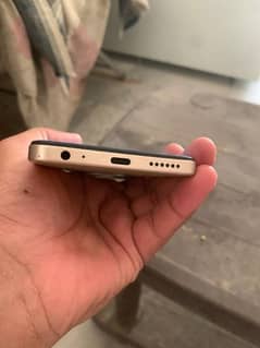 Infinix 8pro 4 ram 128 gb only one month use