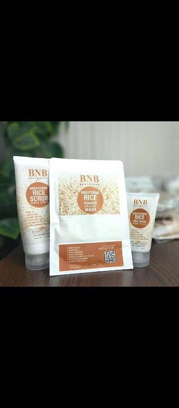 Rice whitening and Glowing facial kit 2