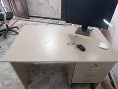 computer table