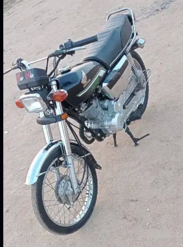 Honda 125 special addition 2022-2023 Karachi registration 0