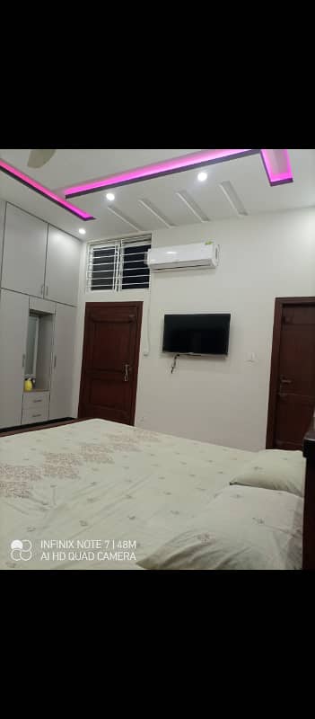 Flats for rent only students girls and job holder girls 3