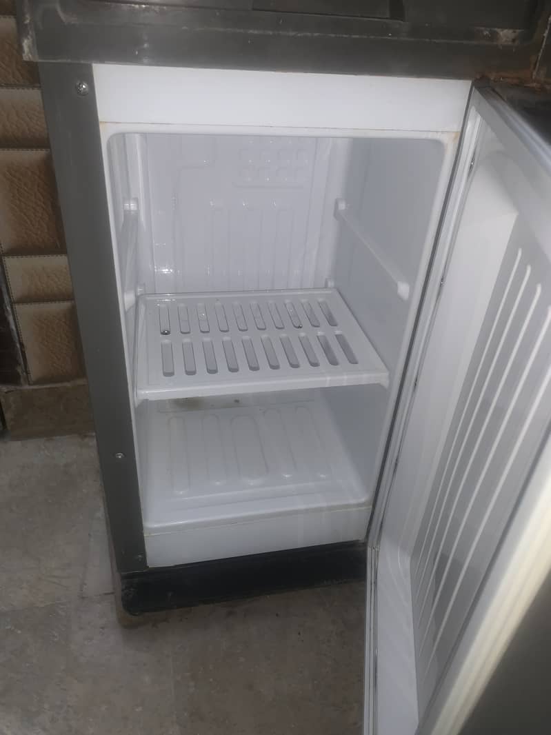 Orient dispenser for sale ghauri town 9.5/10 3