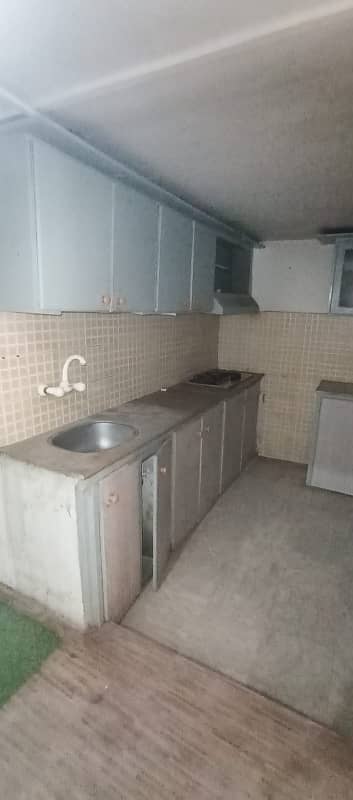 portion for rent 3 Bedroom drawing dining 2 bath ground floor in block i 0