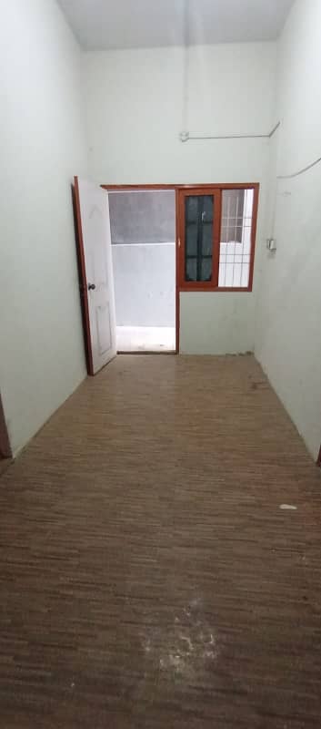 portion for rent 3 Bedroom drawing dining 2 bath ground floor in block i 7