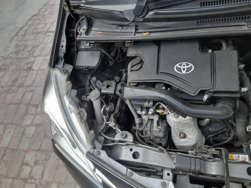 Toyota Vitz 2018/2022 total genuine 14