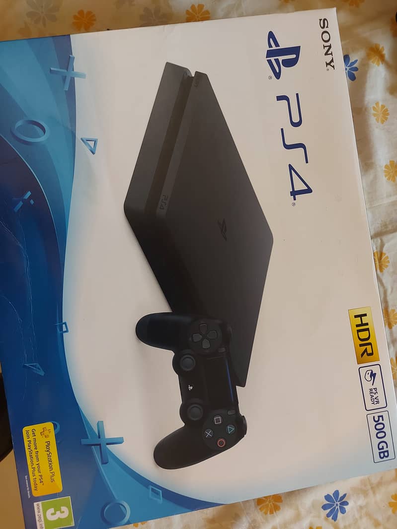 Ps4 slim used 8