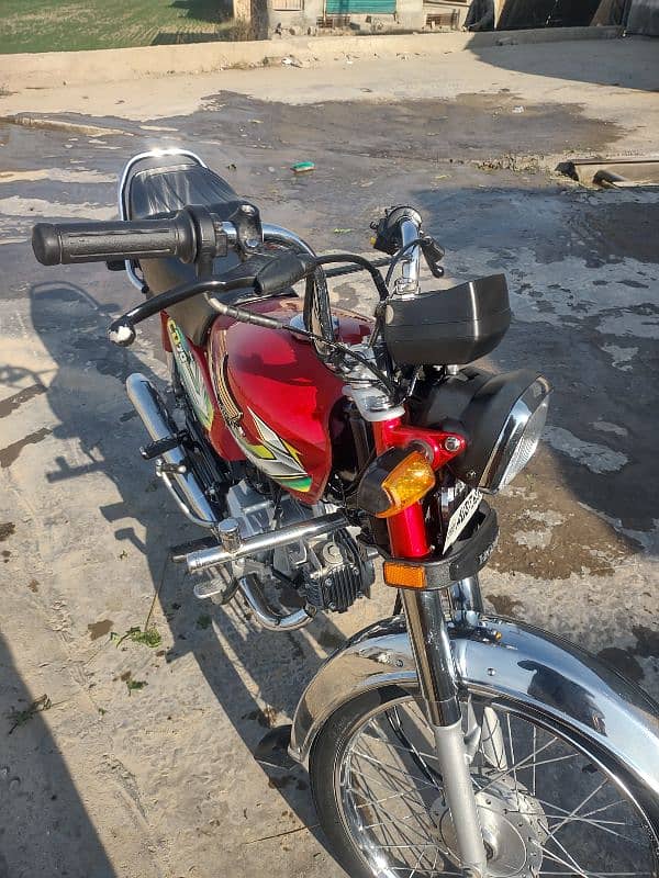 Honda CD70 2023 Lush Condition 3