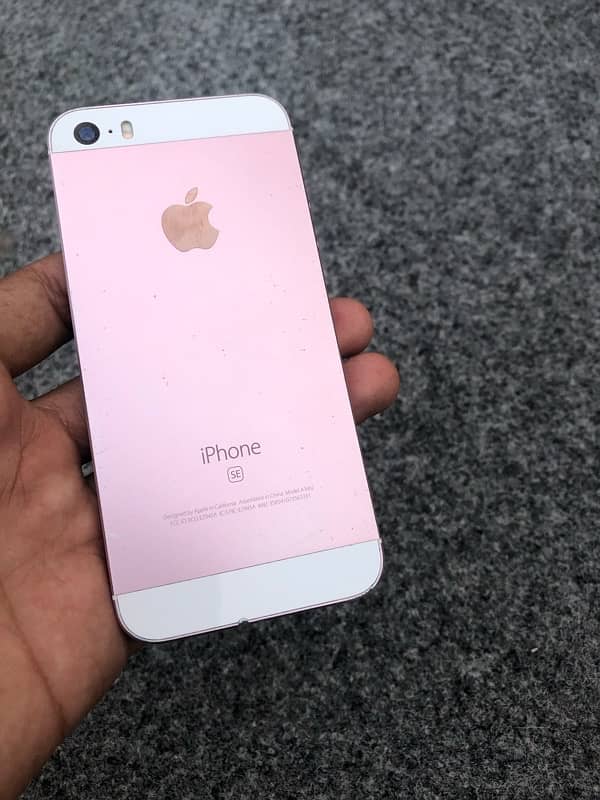 iphone SE First generation 64gb 2