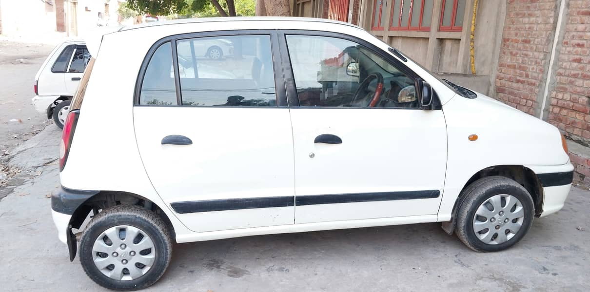 Hyundai Santro 2004 3