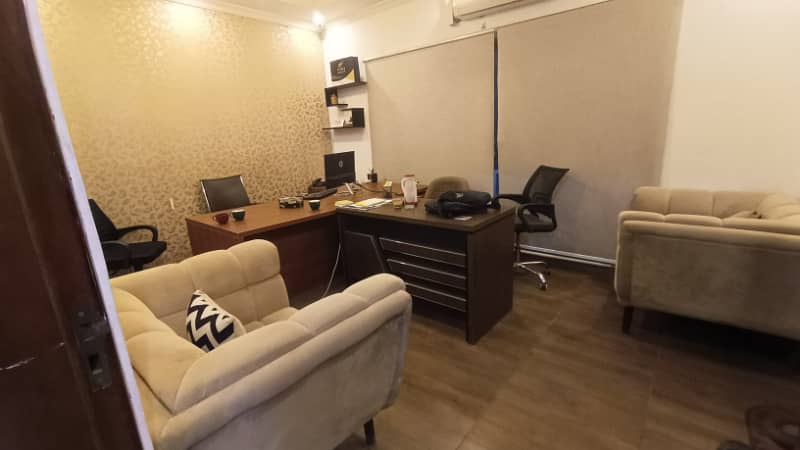 Beautiful furnished office for rent 0