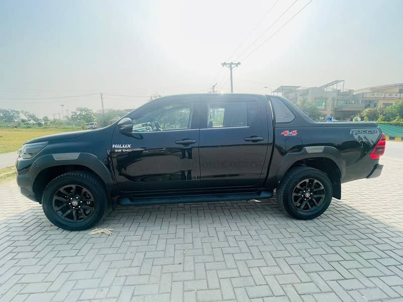 Toyota Hilux 2022 Rocoo 1