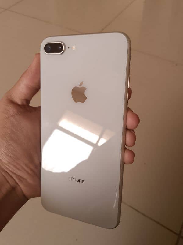 iphone 8plus non pta gb64 bettery 76 condition 10/10 3