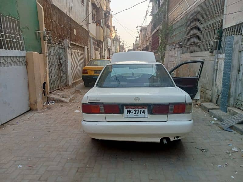 Nissan Sunny 1995 1