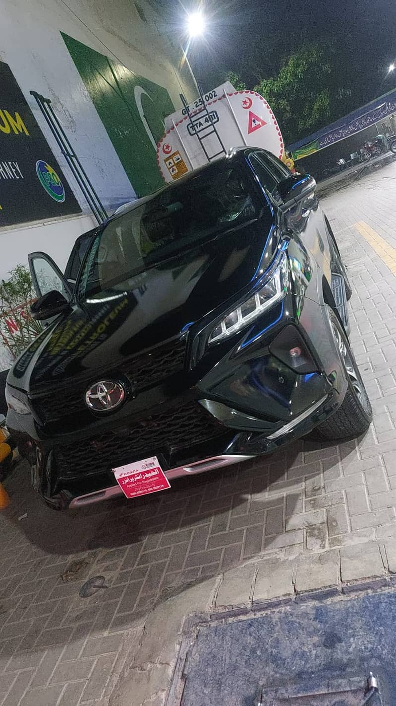 Toyota Fortuner Legender 2023 2800cc 1