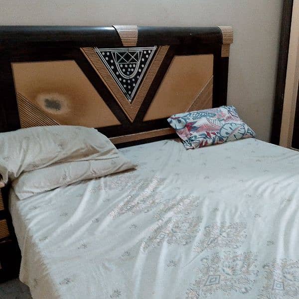 Used cupboard with queen size bed 1