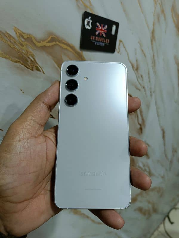 Samsung Galaxy S24 brand New Condition 0