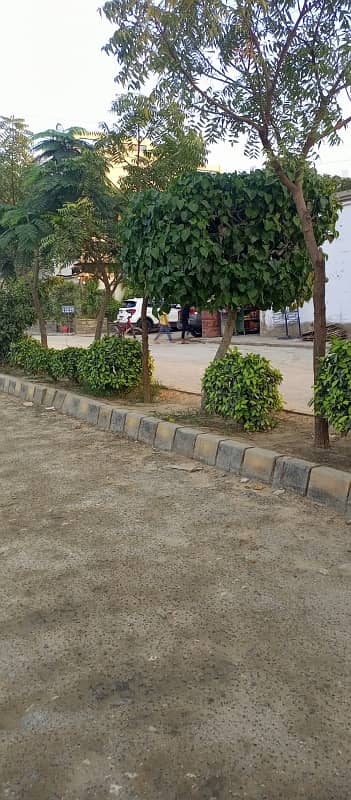 240 Sq Yard Plot Available For Sell In MBCHS 13