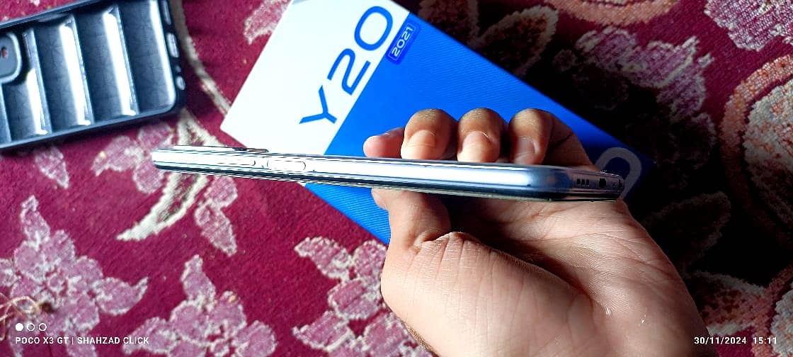 Vivo y20 withbox case no open no repair 3