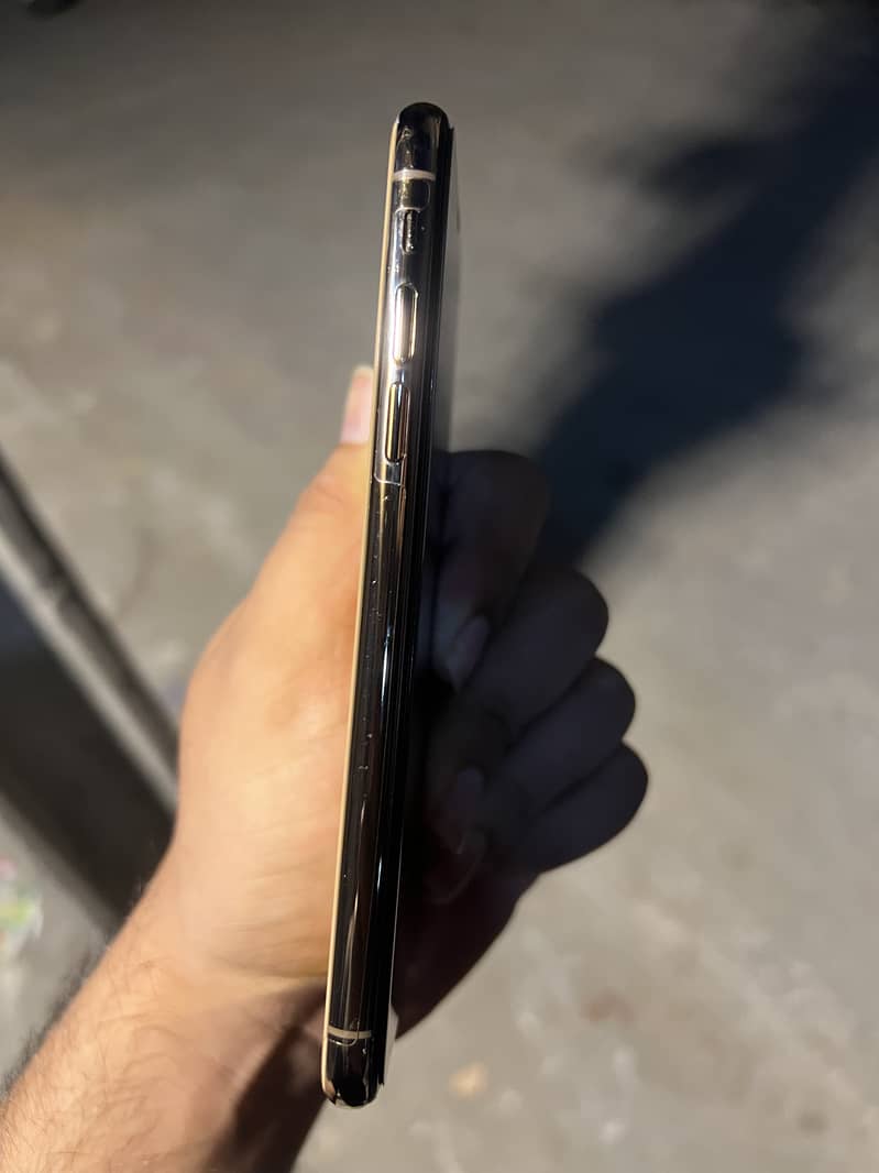 iPhone XS PTA approved 2