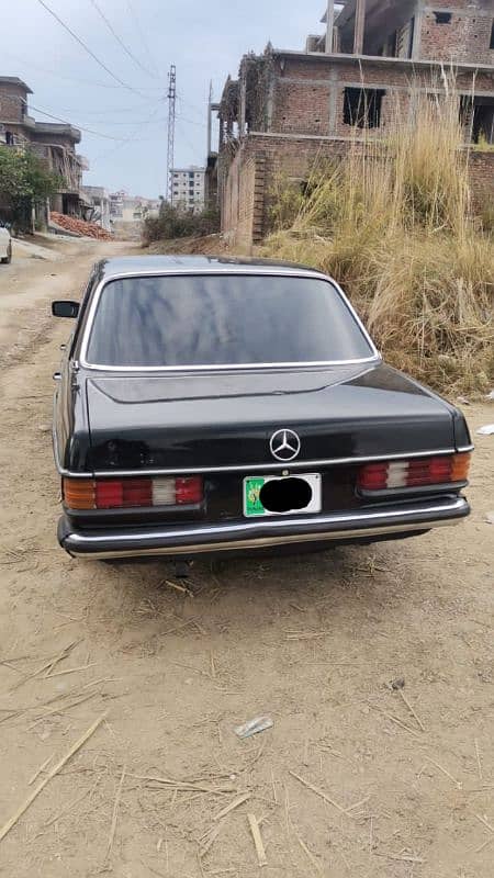 Mercedes E Class W123 1983 3