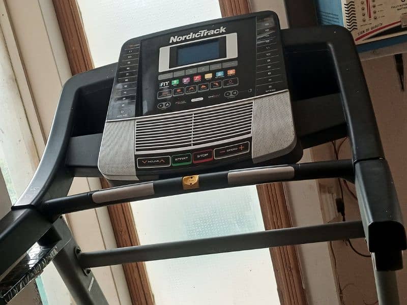 running machine.  home used tradmill 2