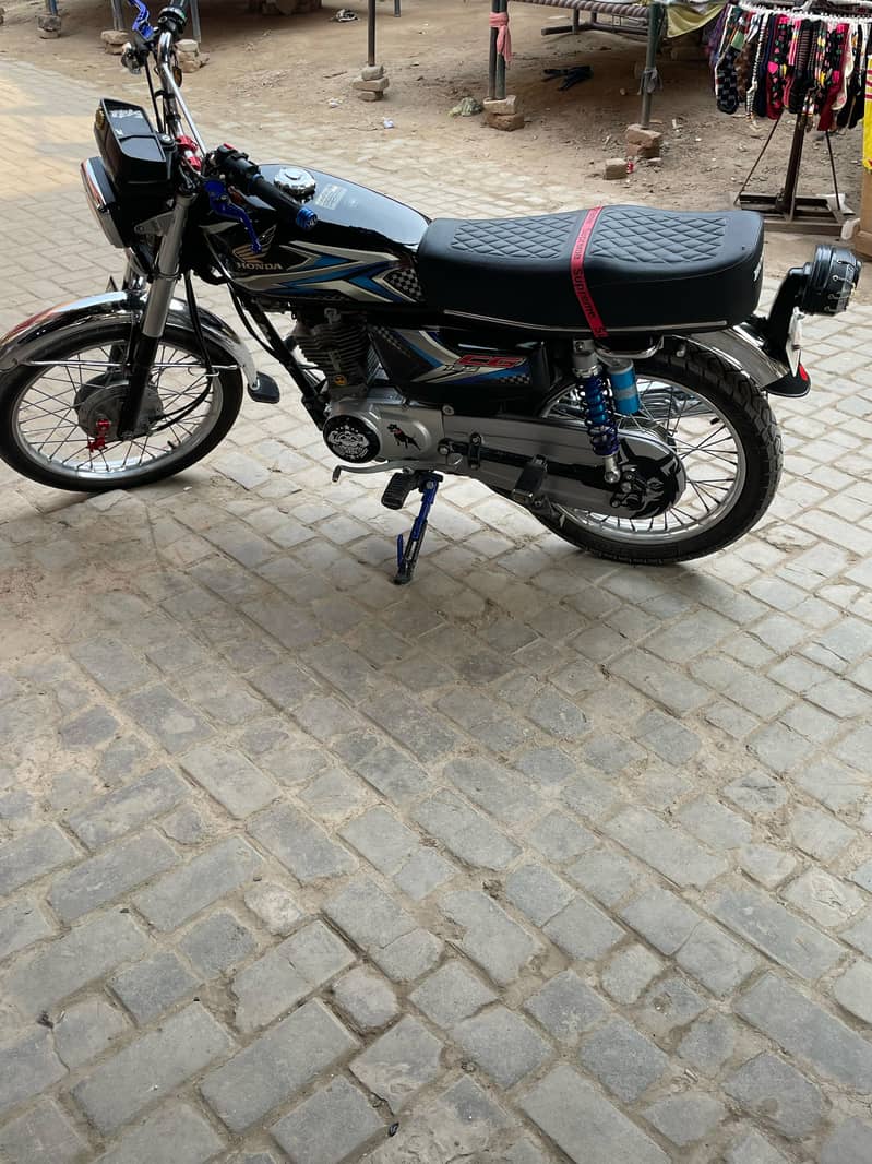 Honda 125 22modle achi condition ha 0