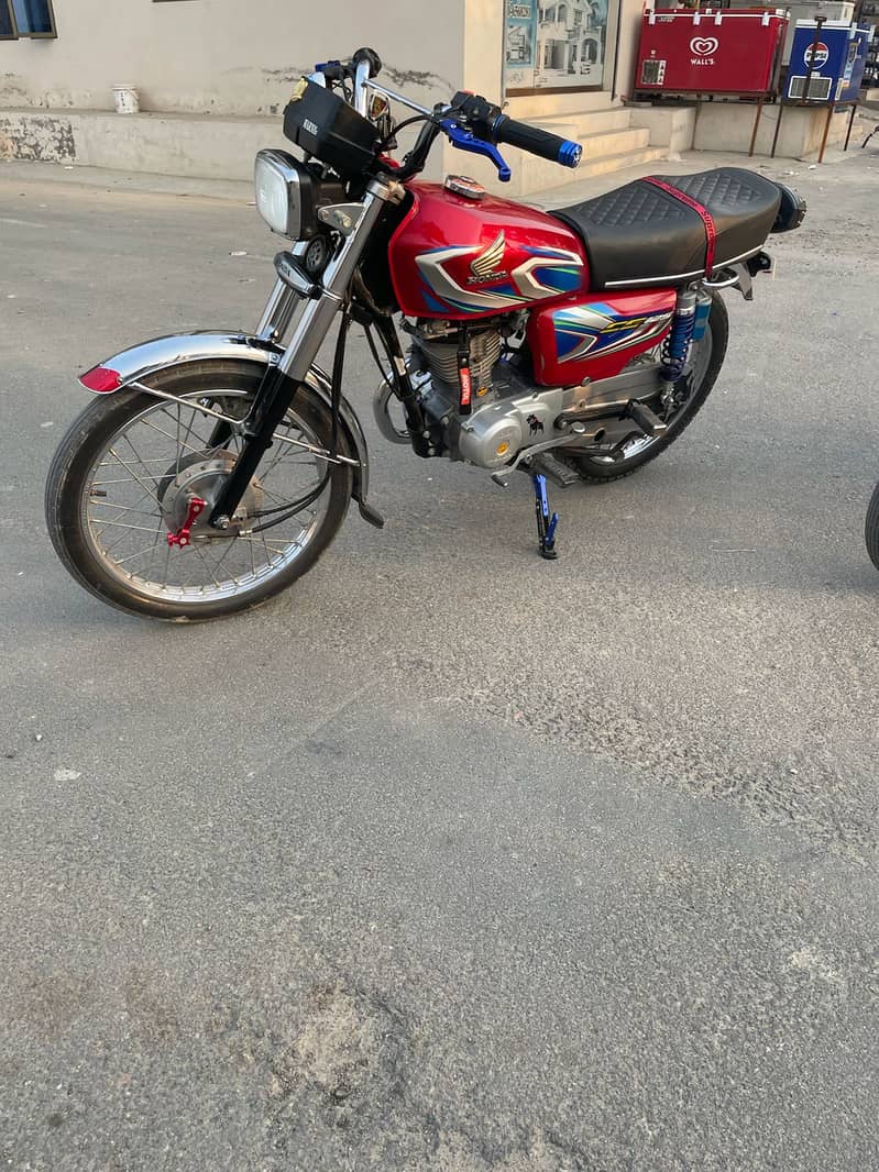 Honda 125 22modle achi condition ha 3