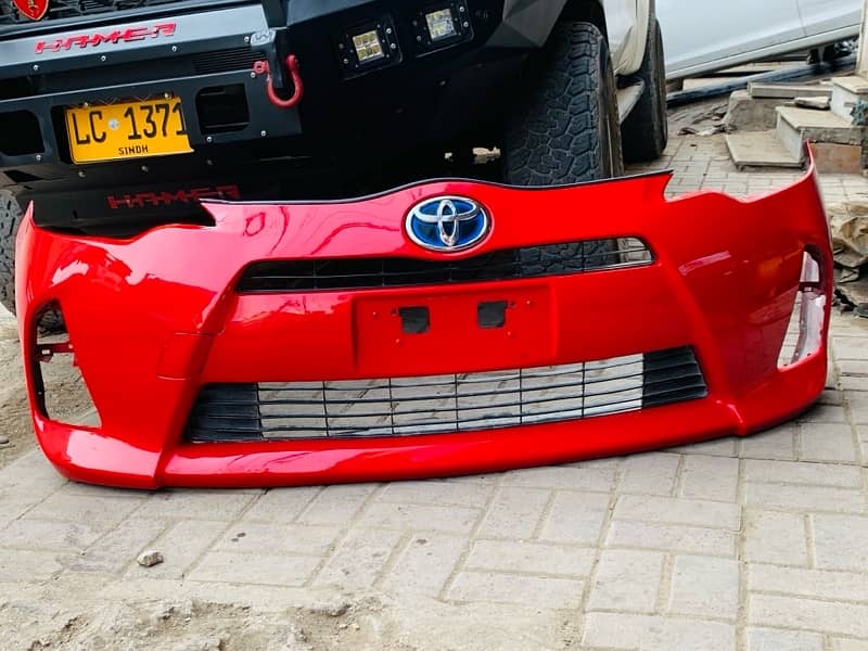 Toyota Aqua Front Bumper Very good Condition 8