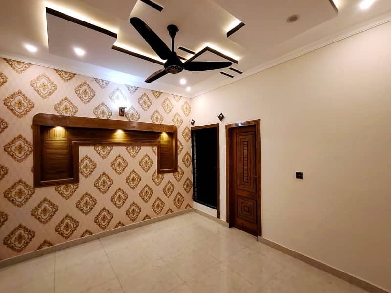 7 Marla Extreme Level House For Rent in Bahria Town Phase 8 5