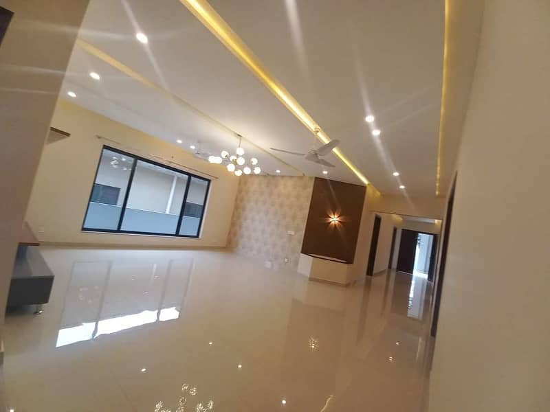 1 Kanal Beautiful Full House For Rent In Near Park And MacDonald Dha Phase 2 Islamabad 8