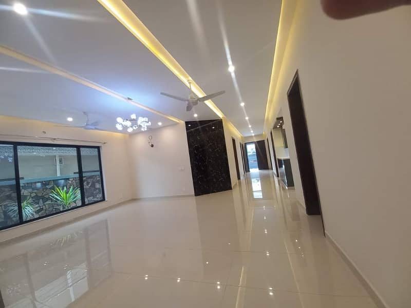 1 Kanal Beautiful Full House For Rent In Near Park And MacDonald Dha Phase 2 Islamabad 17