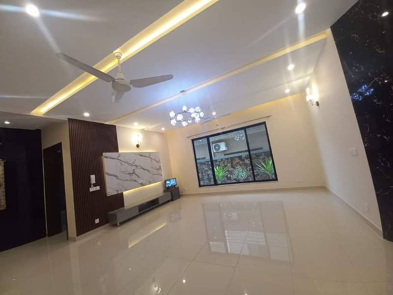 1 Kanal Beautiful Full House For Rent In Near Park And MacDonald Dha Phase 2 Islamabad 18