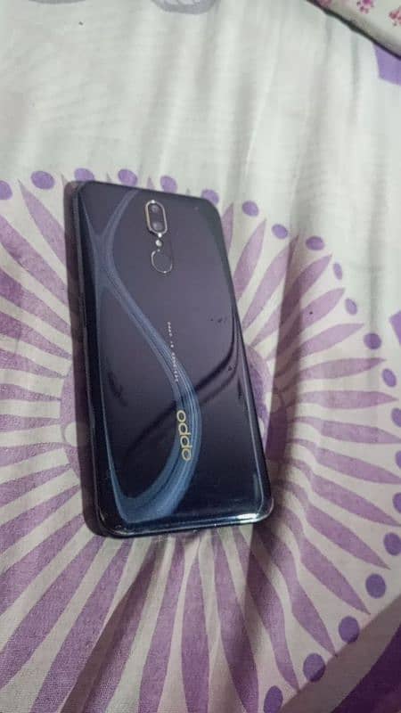 Oppo f11 new condition all okay with box 1