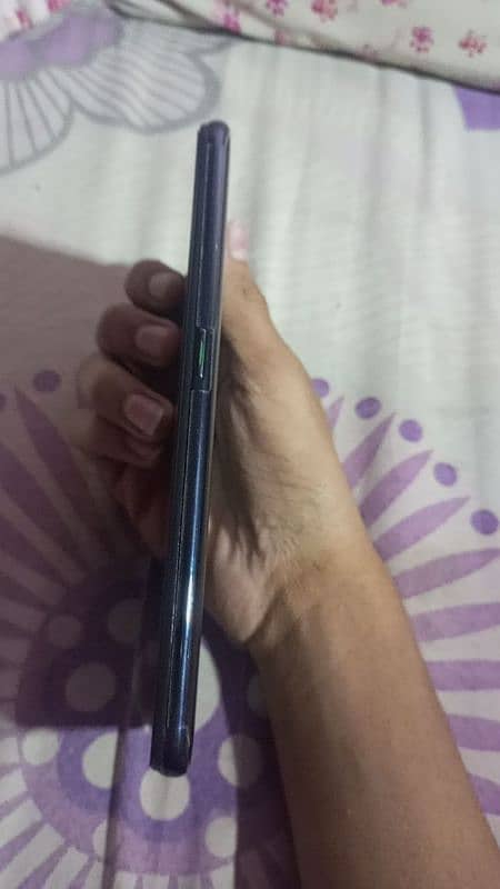 Oppo f11 new condition all okay with box 4