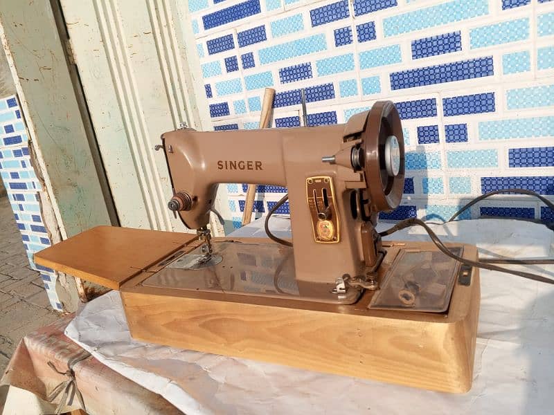 singer sewing machine 0