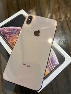 iphone xsmax 265gb pta aproved only little panle brok