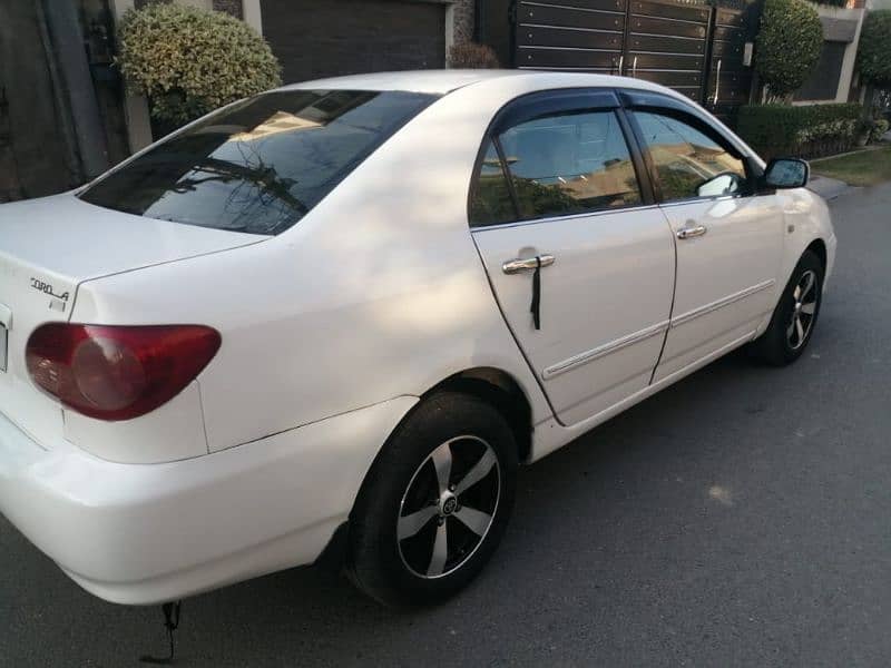 Toyota Corolla 2.0 D 2006 4