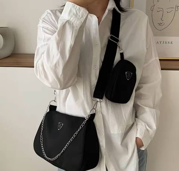 cutesy black trendy 2in1 large capacity portable crossbody bag !! <3 1