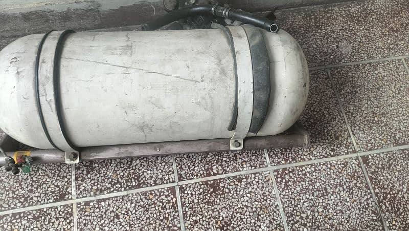 CNG CYLINDER WITH KIT 0