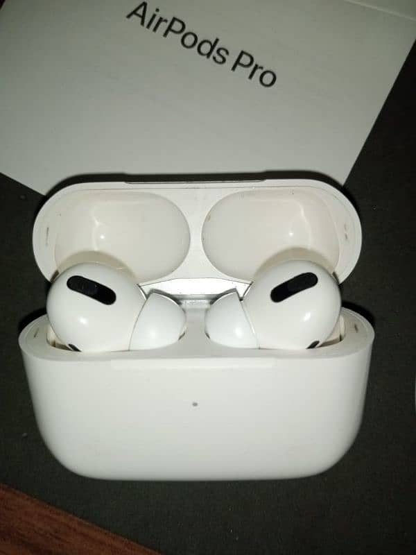 Apple Air Pods Pro 8