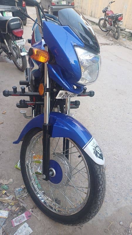 new bike hai honda prider bilkul new condition ha urgent sale 3