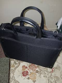 "Stylish and Durable Laptop Bag for Sale – Perfect for Professionals