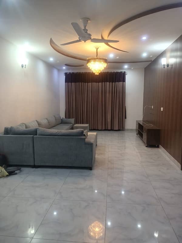 PGECHS SOCIETY MODEL TOWN LINK ROAD 1 KANAL FULL HOUSE FULLY FURNISHED HAVING 5BED 6BATH TILED FLOURING 13