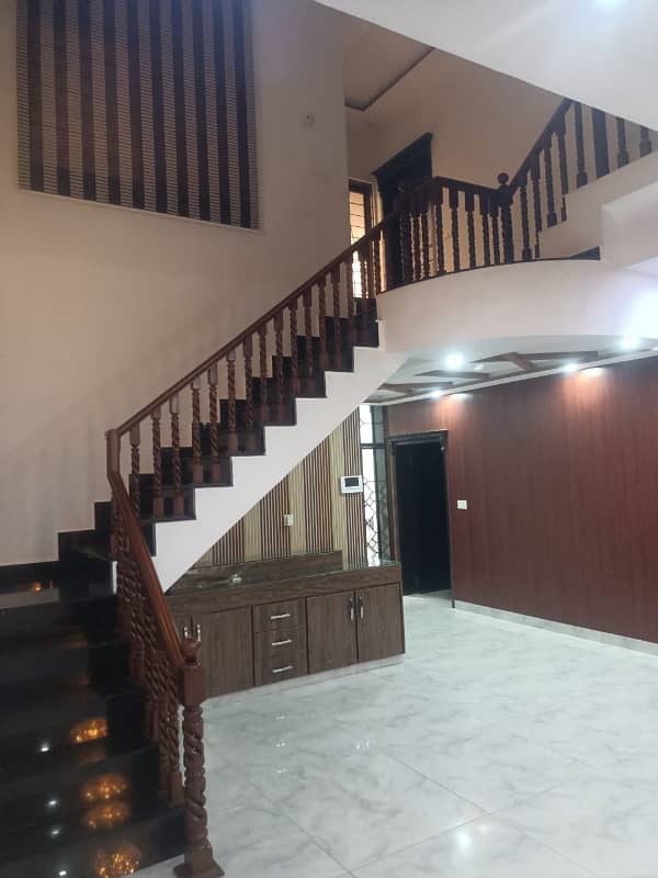 PGECHS SOCIETY MODEL TOWN LINK ROAD 1 KANAL FULL HOUSE FULLY FURNISHED HAVING 5BED 6BATH TILED FLOURING 14