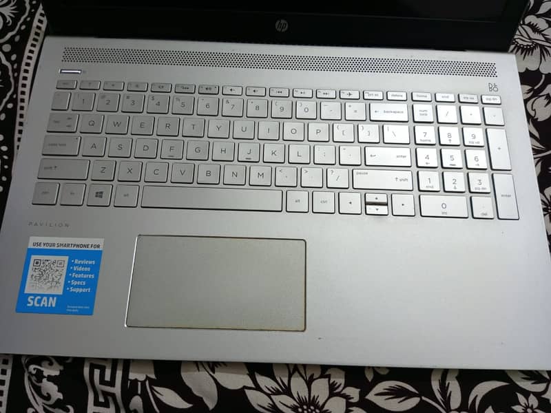 HP Pavilion laptop 15-cc1xx 1