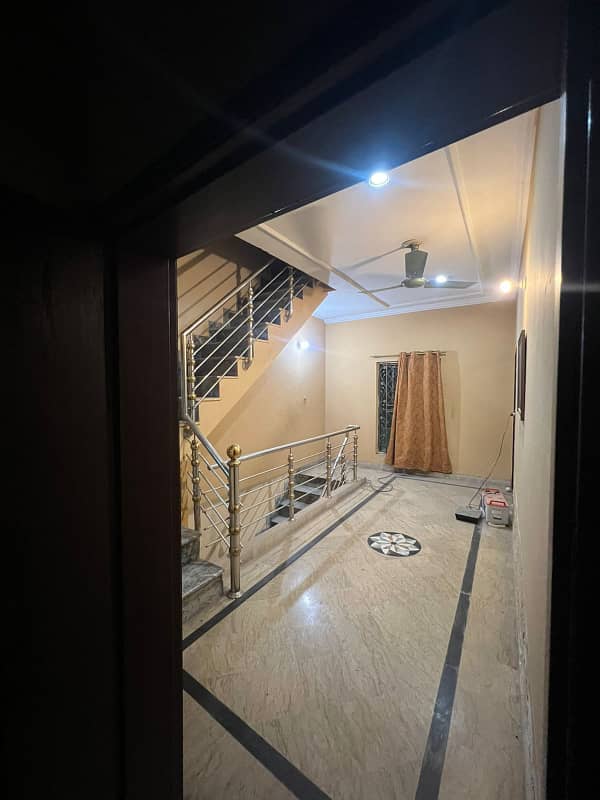 Mustafa Town : 5 Marla House For Rent 3